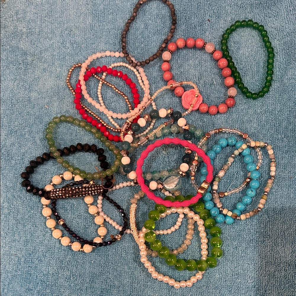 6 random bracelets for $5 Colorful Beaded Bracelets Set.